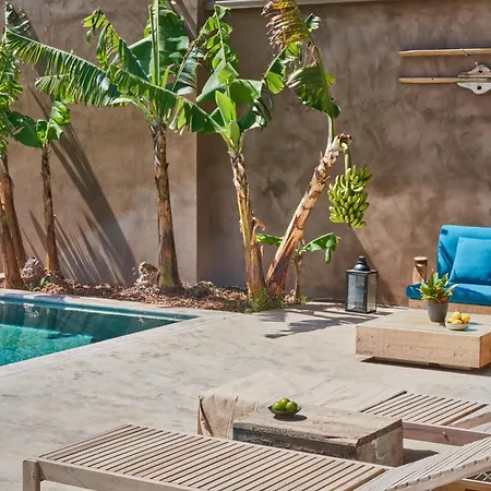Vakantiehuis Pirate House Sea Front Private Pool Garden *