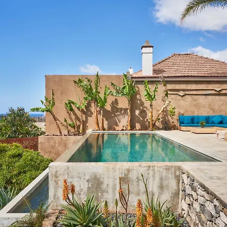 Pirate House Sea Front Private Pool Garden Casa vacanze Funchal (Madeira)